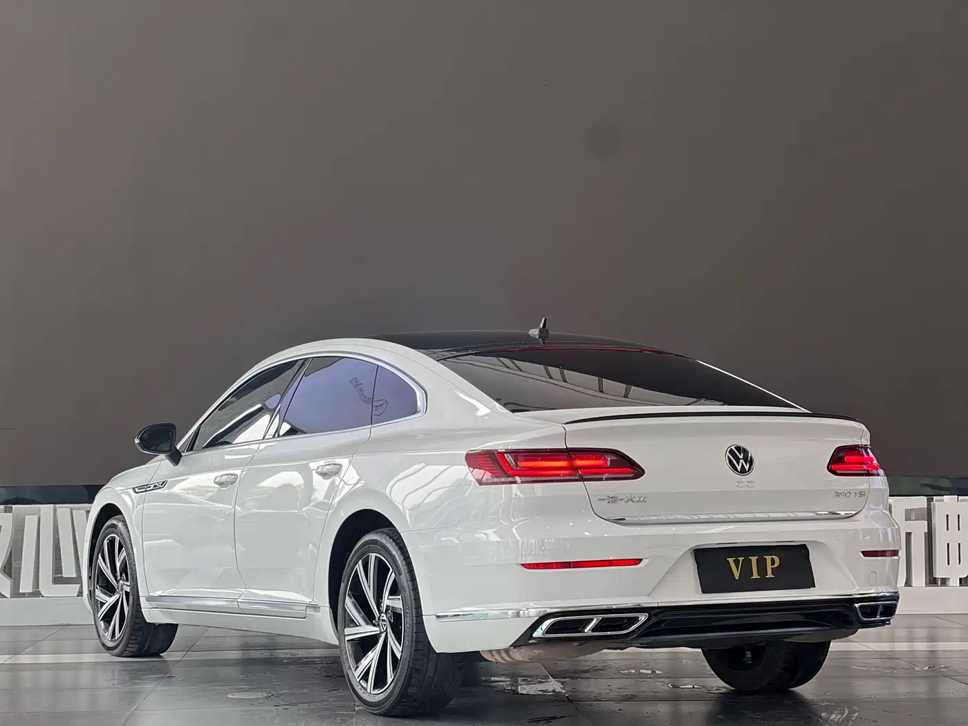 Volkswagen FAW-Volkswagen CC 2021 380TSI Eye-catching Edition фото 23