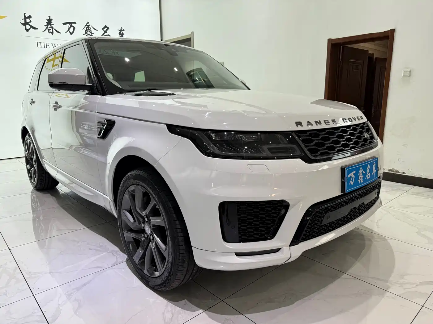 Land Rover Range Rover Sport 2018 3.0 SC V6 HSE DYNAMIC фото 3