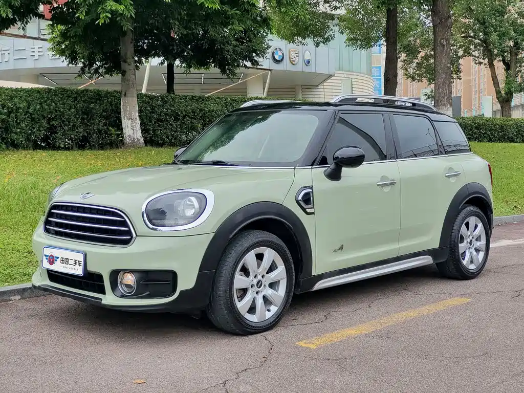 Фото 1 - MINI COUNTRYMAN