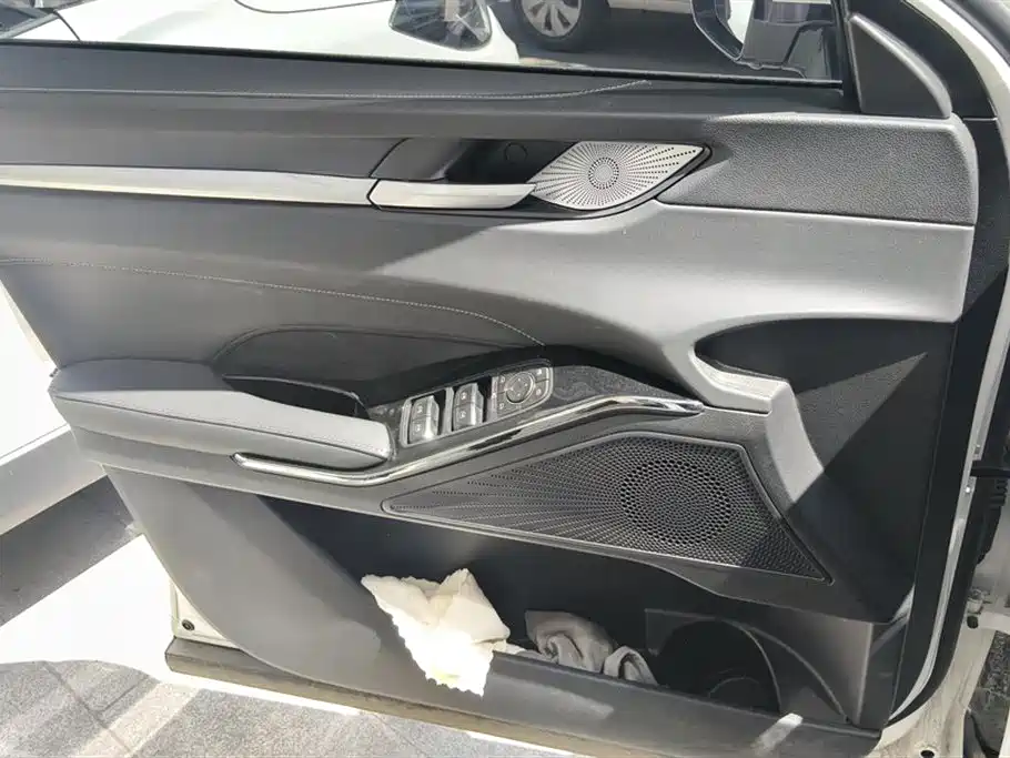 Haval H6 2024 Model 1.5T 2WD Classic Edition фото 6