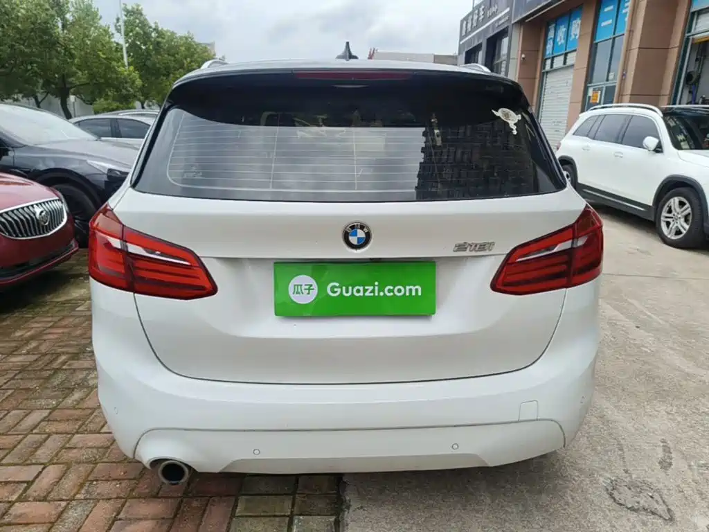 BMW 2 Series Touring 2019 2019 218i Leading