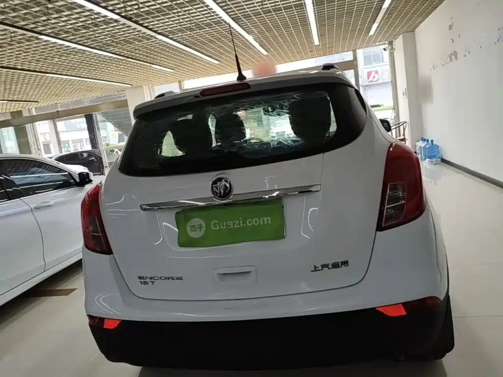 Фото 6 - Buick Encore