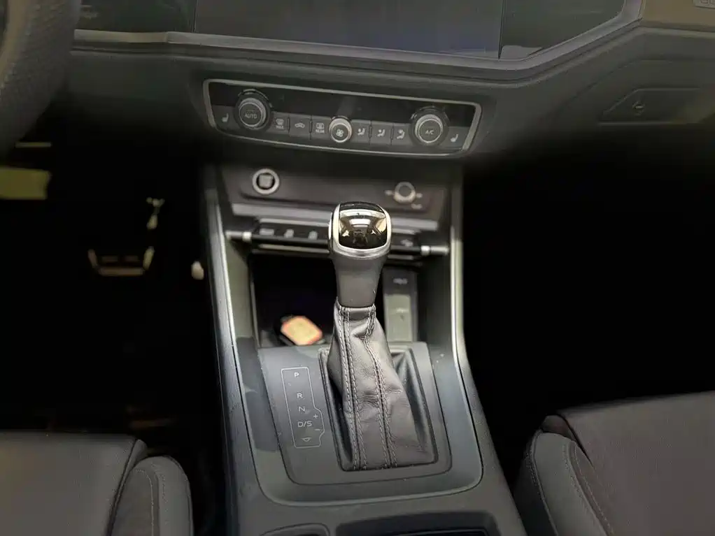 Audi Q3 Sportback 2023 2023 45 TFSI quattro Luxury