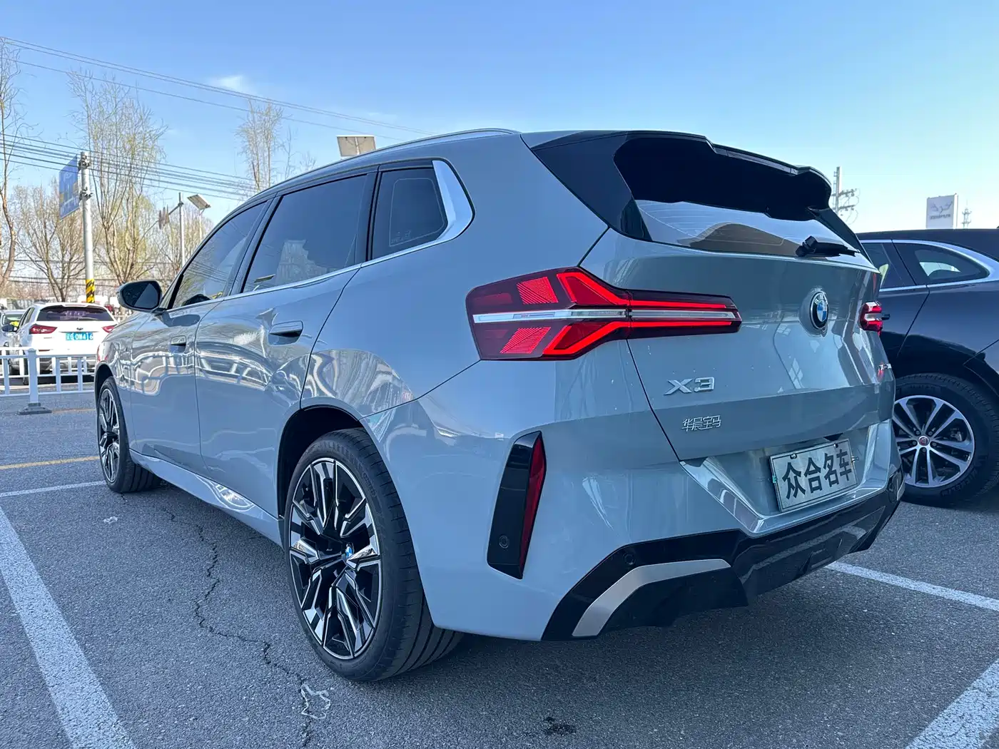 BMW X3 2025 xDrive30L Premium M Sport Package фото 5
