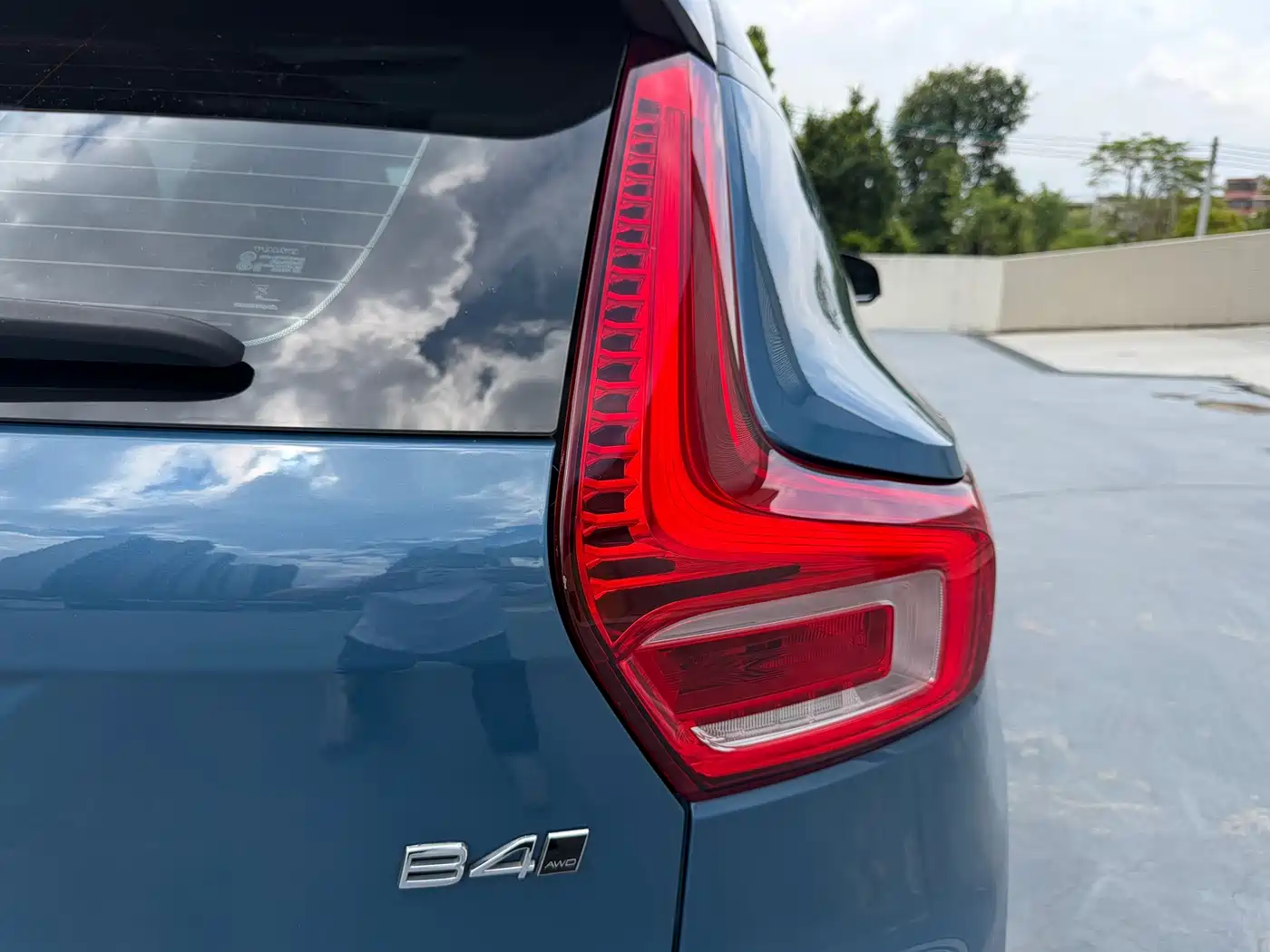صورة 8 - Volvo XC40