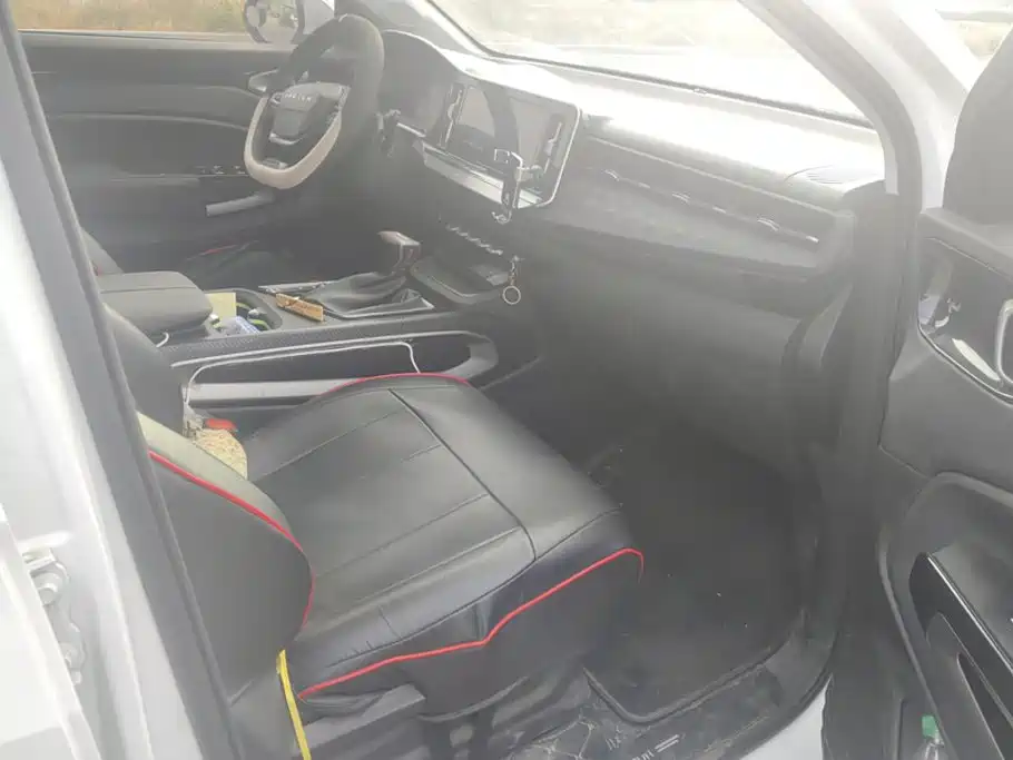 Baojun RM-5 2021 2019 1.5T CVT 24-hour Online Elite 6-seater