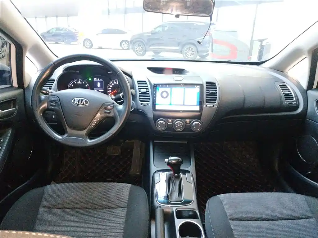 Kia K3 2016 1.6L Automatic GLS фото 10