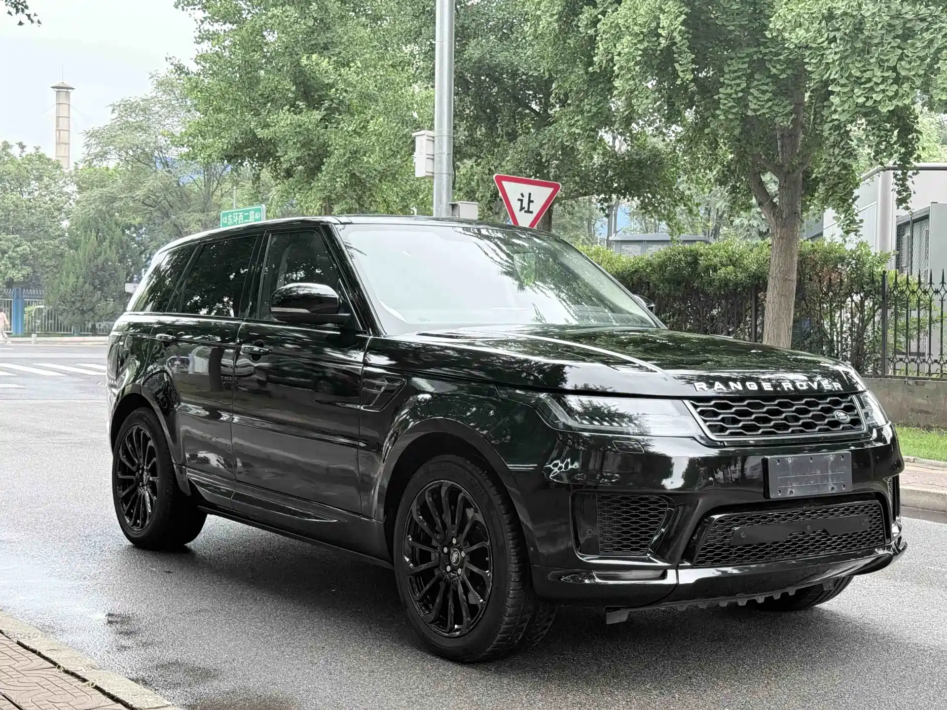 Photo 3 - Land Rover Range Rover Sport