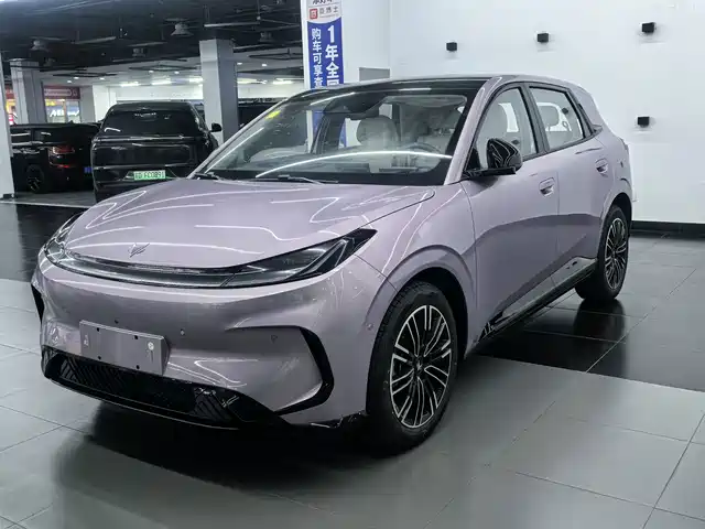 ARCFOX T1 2026
