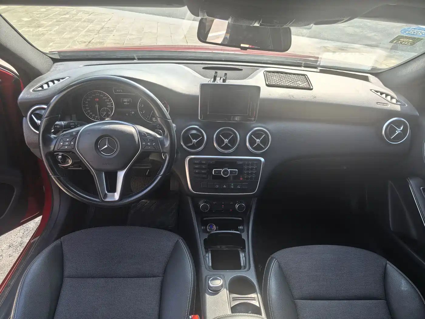 Mercedes-Benz A-Class (Import) 2015 A 180 фото 10