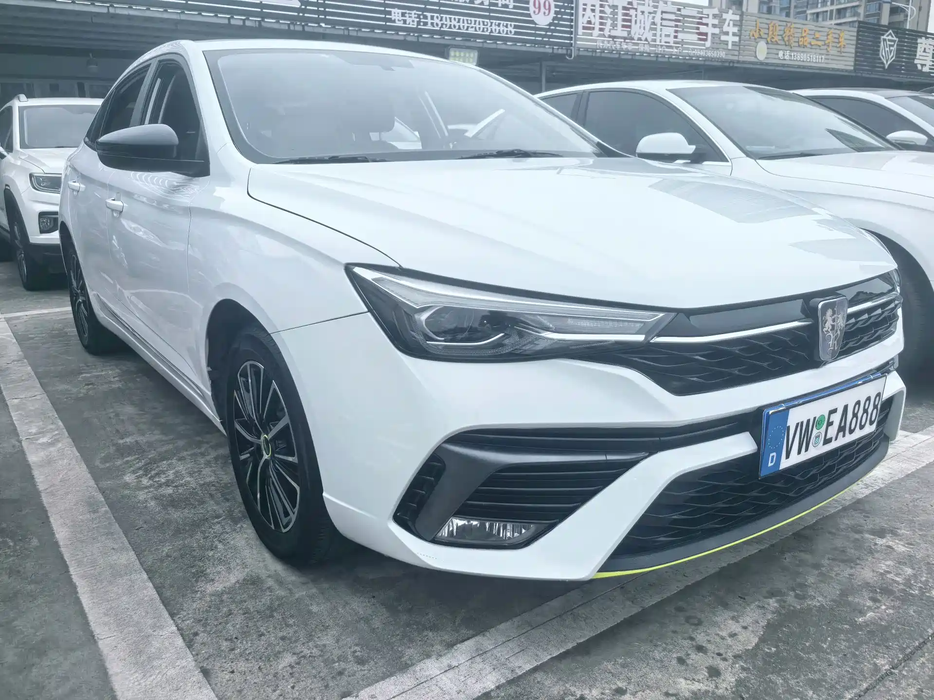 Фото 3 - Roewe i5