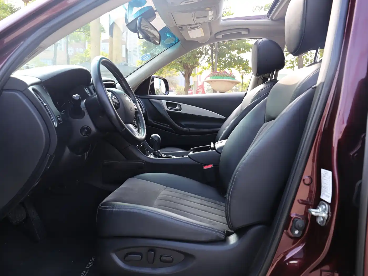 Infiniti QX50 2017 2015 2.5L Comfort Edition