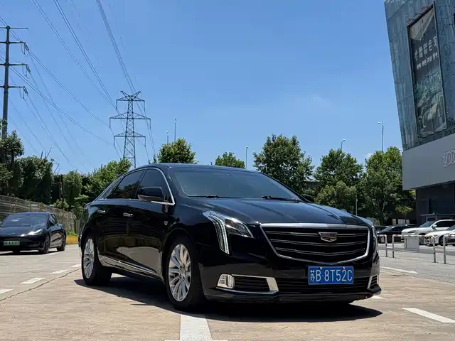 Cadillac Cadillac XTS 2018 28T Luxury Model