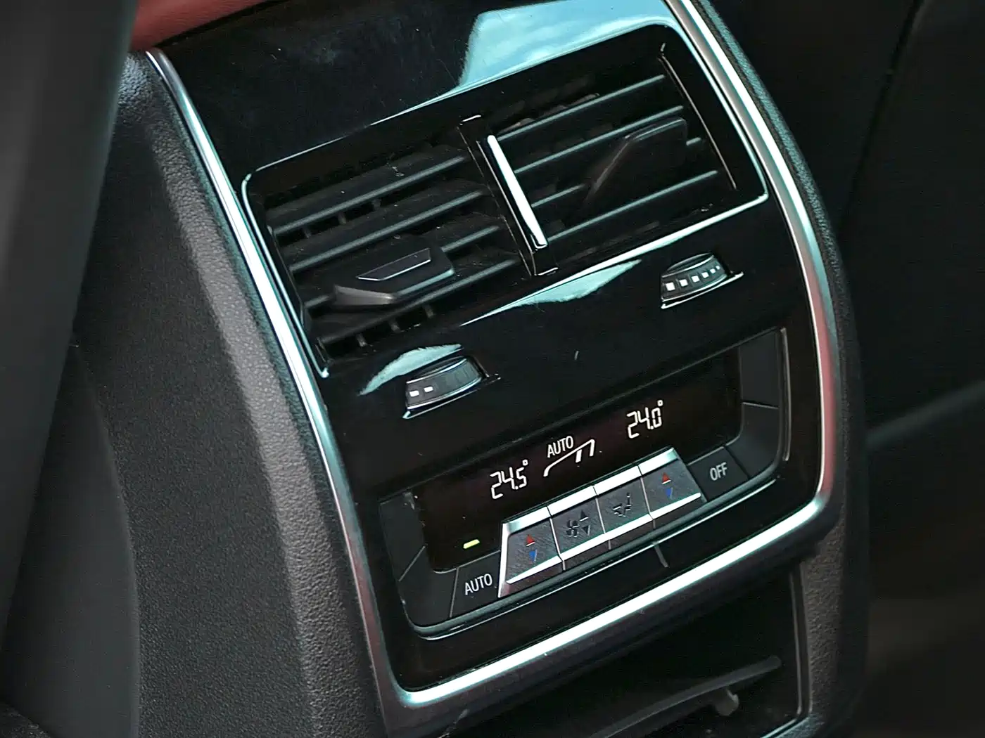 BMW X6 M 2022 X6 M фото 13