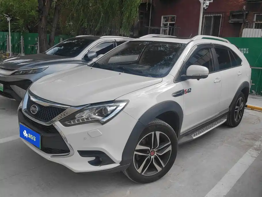 BYD Tang New Energy 2015 2015 2.0T 4WD Flagship