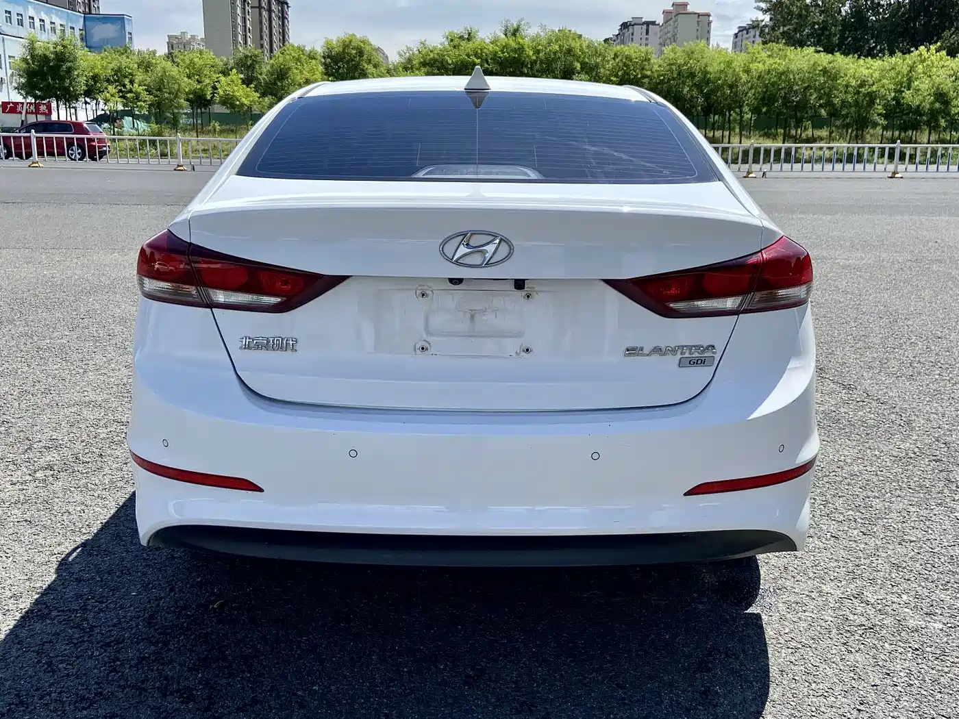 Hyundai Elantra 2016 Model 1.6L Automatic Smart Elite фото 8
