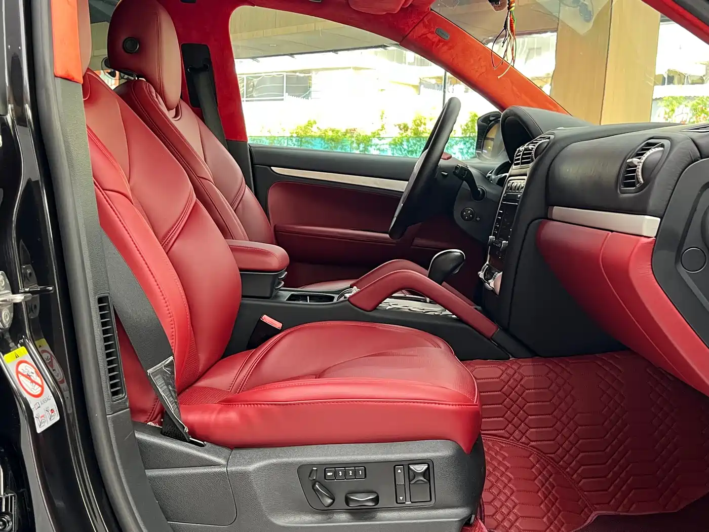 Фото 27 - Porsche Cayenne