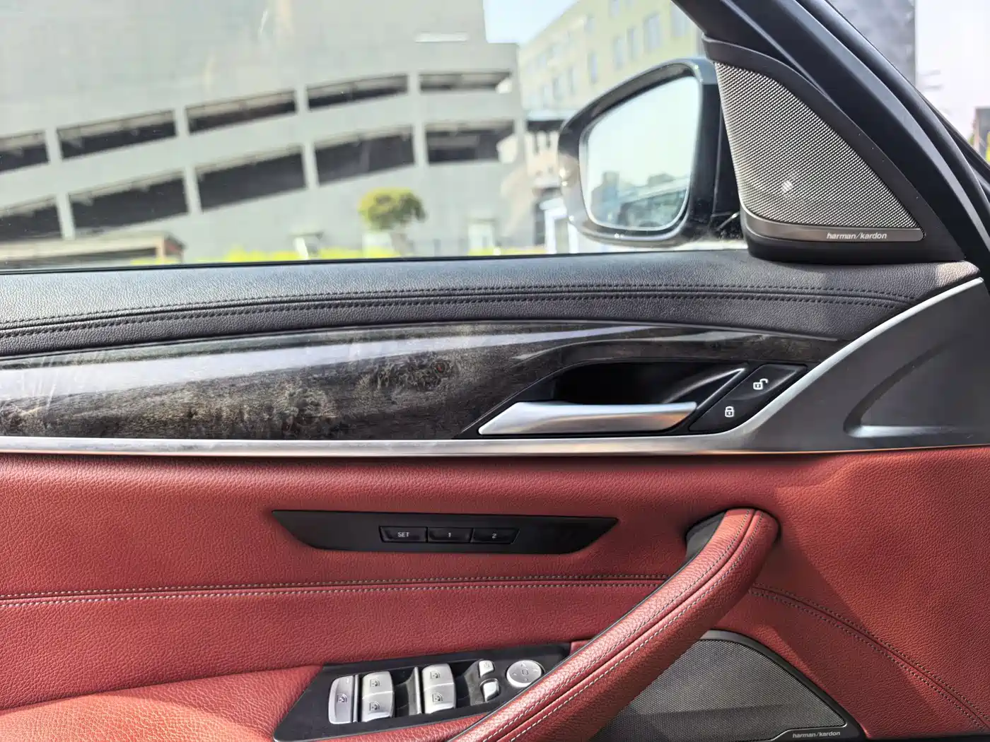 BMW 5 Series 2019 530Li Premium M Sport Package фото 16