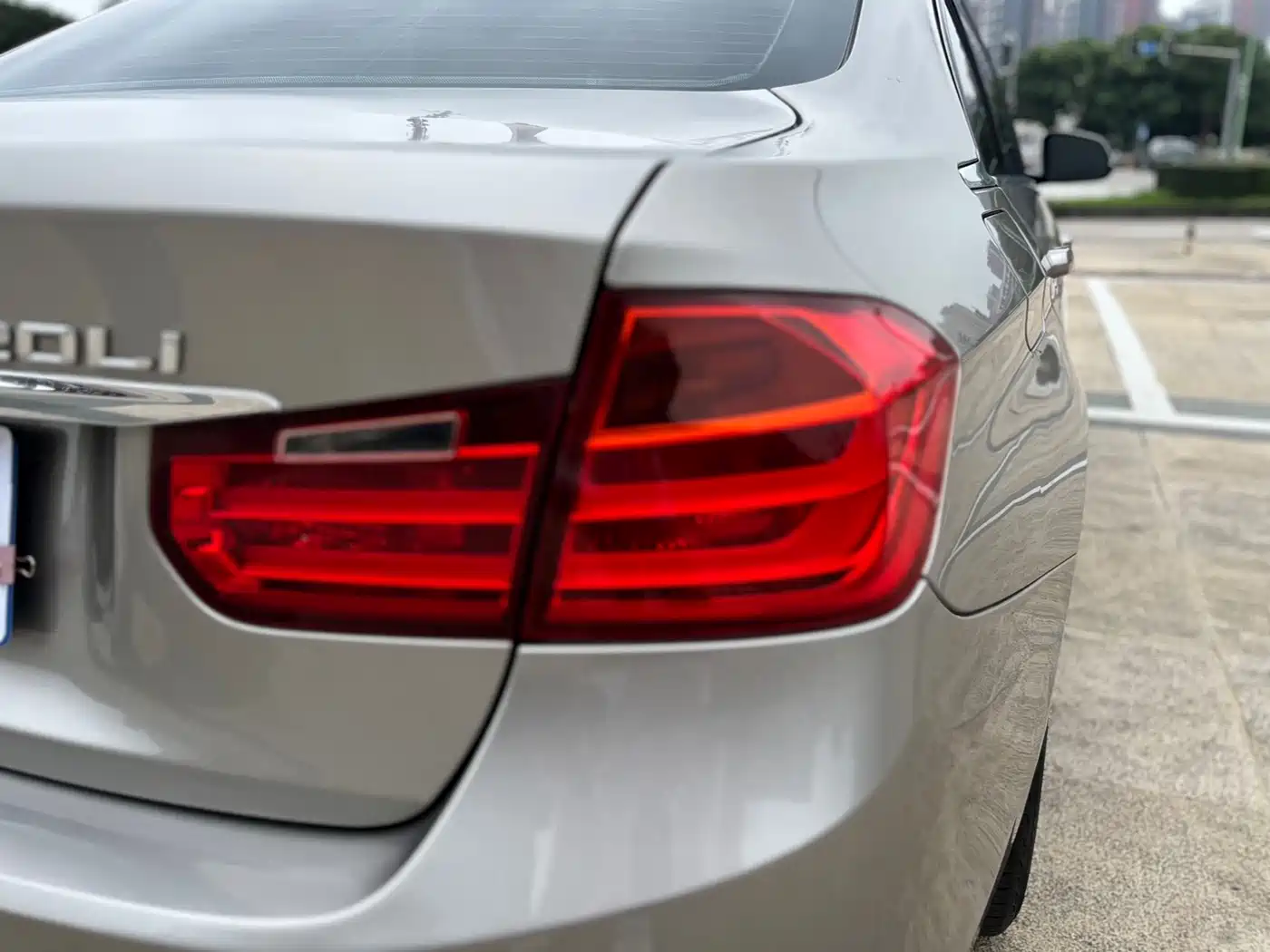Фото 19 - BMW 3 Series
