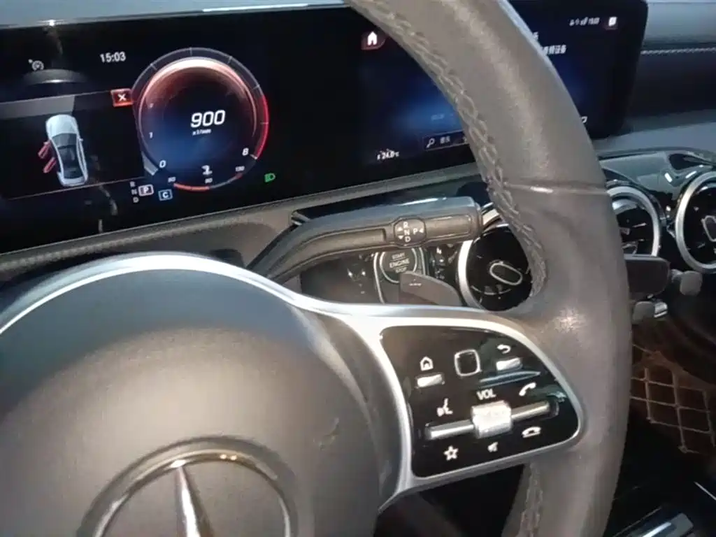 MERCEDES-BENZ CLASS A