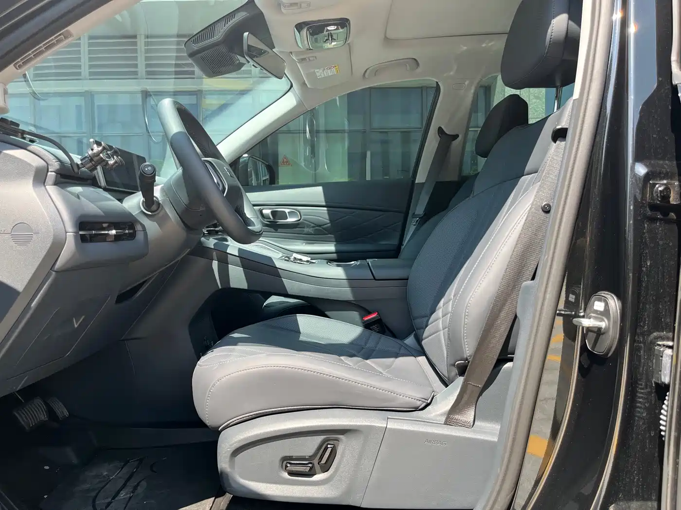 Geely Galaxy Galaxy Starship 7 EM-i 2026 2026 135km Smart Navigation Edition