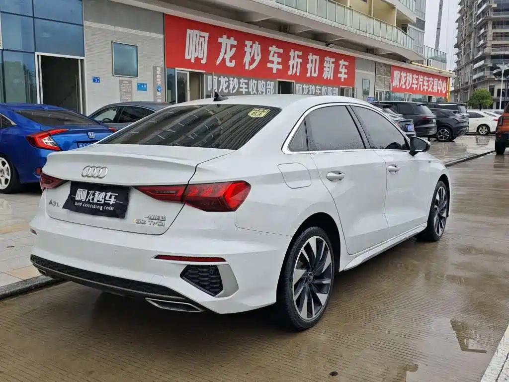 Фото 8 - Audi A3