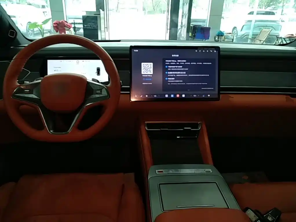 BYD Tang L 2025 2025 DM 175KM Drone Player Edition