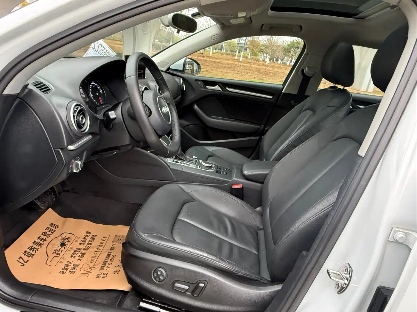 Audi A3 2015 Limousine 40 TFSI Automatic Comfort фото 9