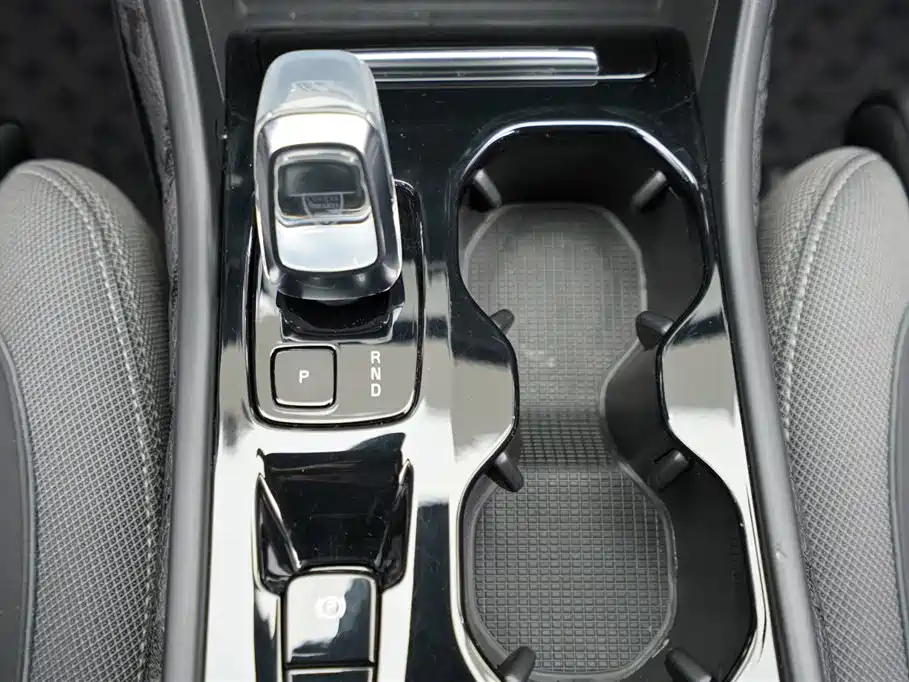 Volvo XC40 2024 2024 B3 Smart Elite Luxury Edition