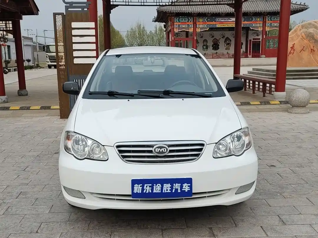 BYD F3 2012 Energy-saving Edition 1.5L Manual Comfort фото 2
