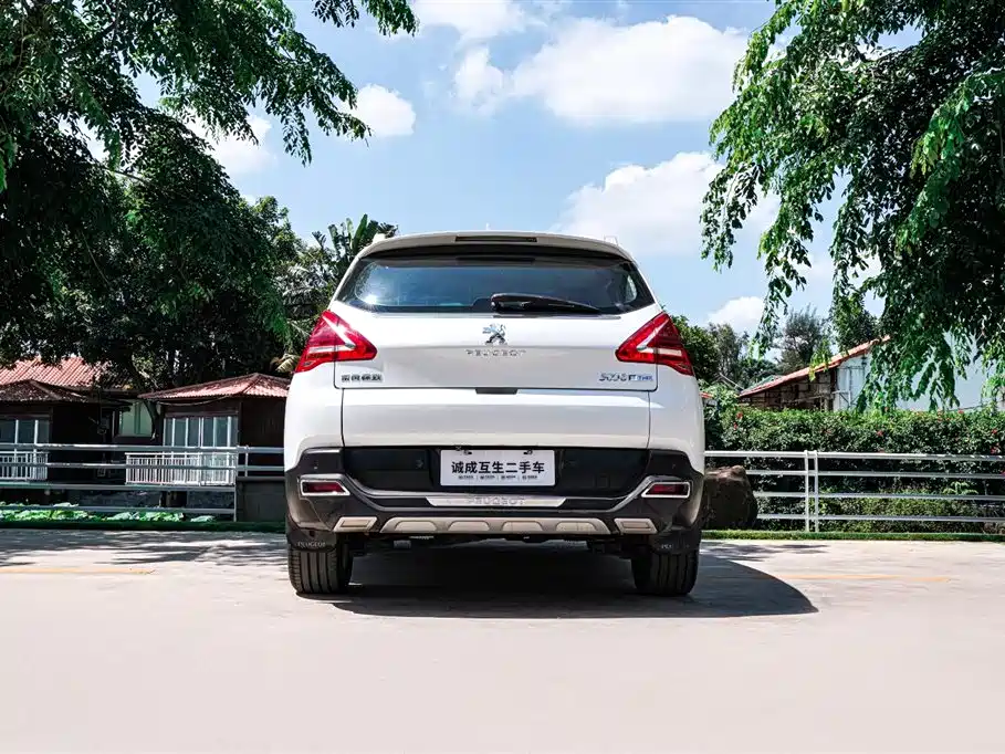 Peugeot 3008 2016 2015 1.6THP Automatic Classic Edition