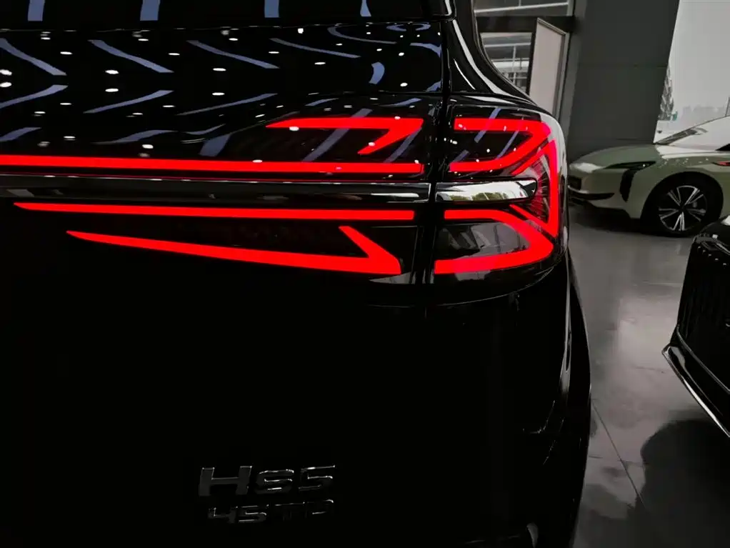 Hongqi HS5 2023 2.0T Flag Leader Pro Edition фото 33