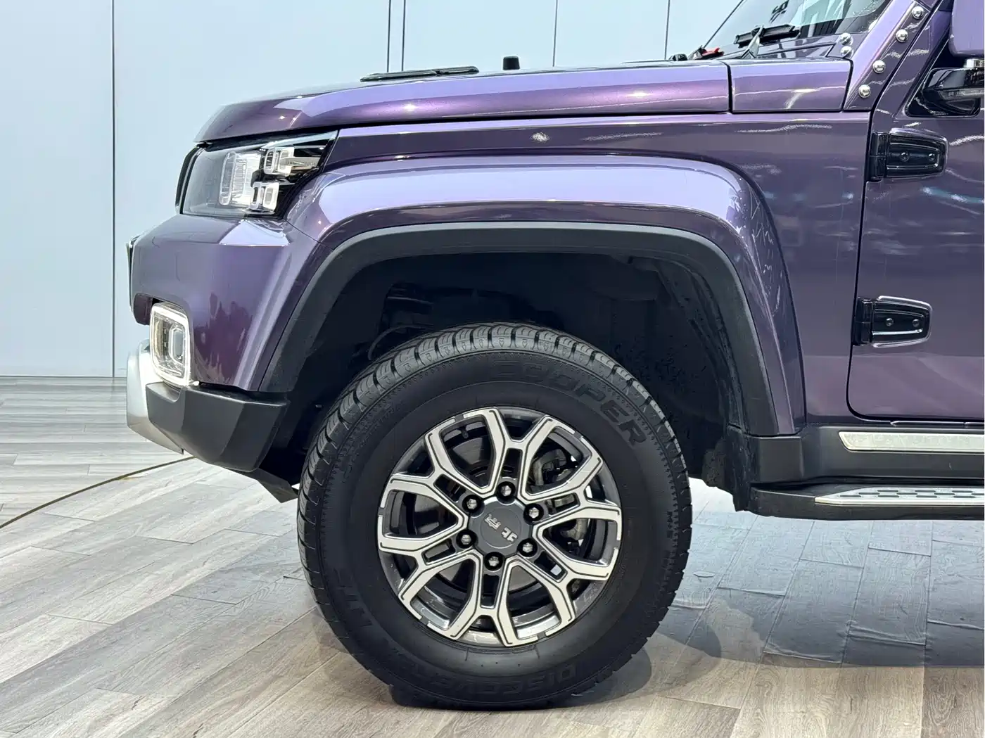 BAIC ORV Beijing Offroad BJ40 2023 2.0T Auto 4WD Urban Hunter Knight Edition фото 25