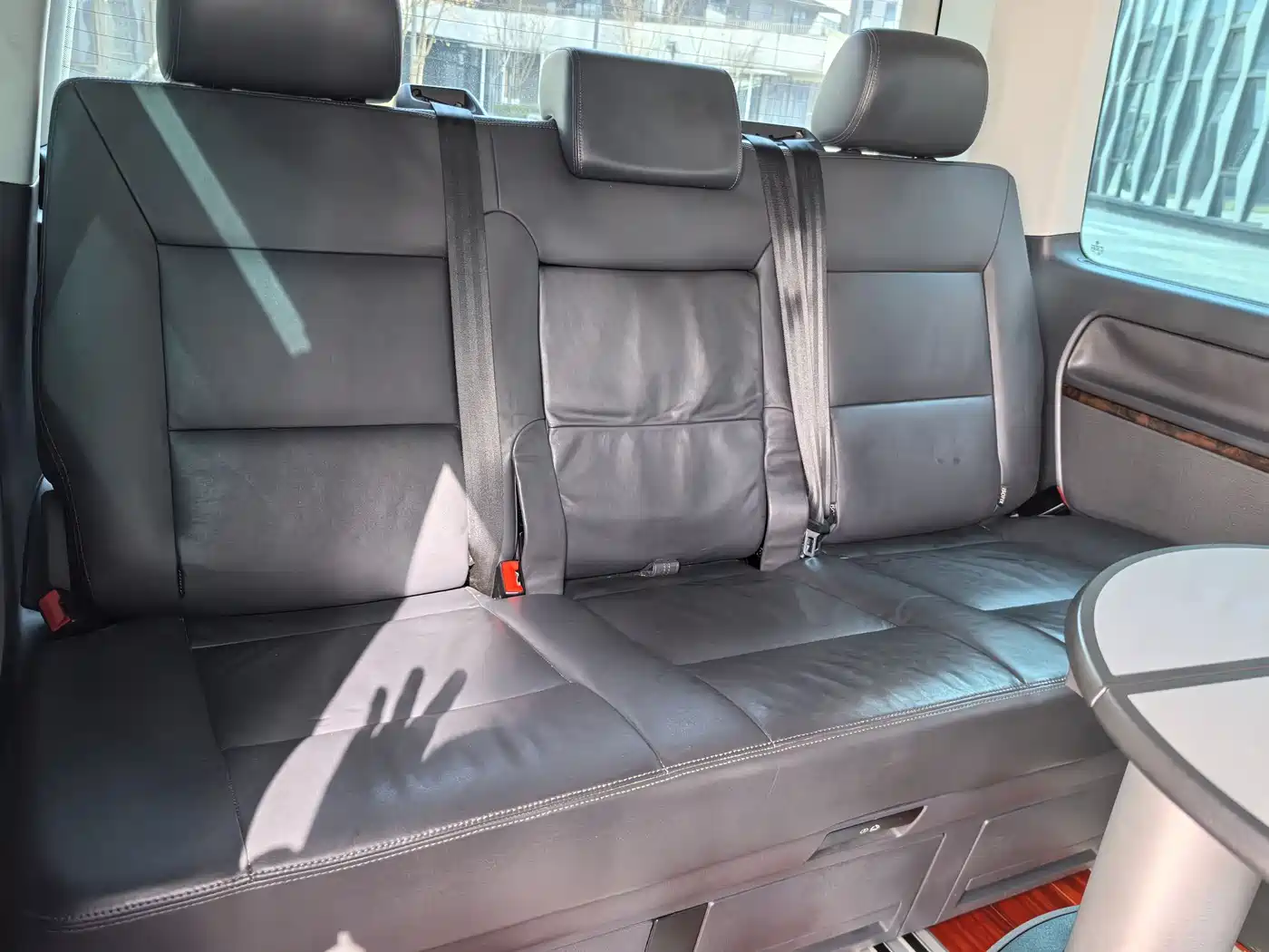 Volkswagen Multivan 2016 2.0TSI 2WD 66th Anniversary Edition фото 17