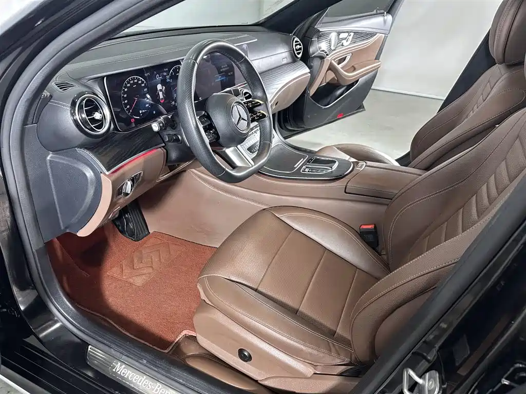 Mercedes-Benz E-Class 2023 Facelift E 300 L Sport Luxury фото 15