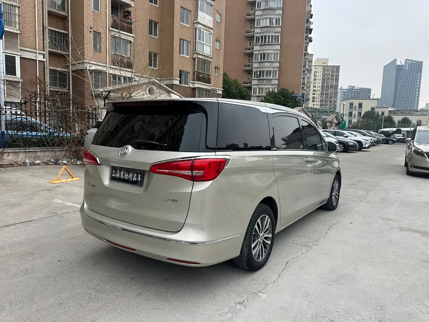 Buick GL8 2018 ES 28T Luxury Type China VI фото 7