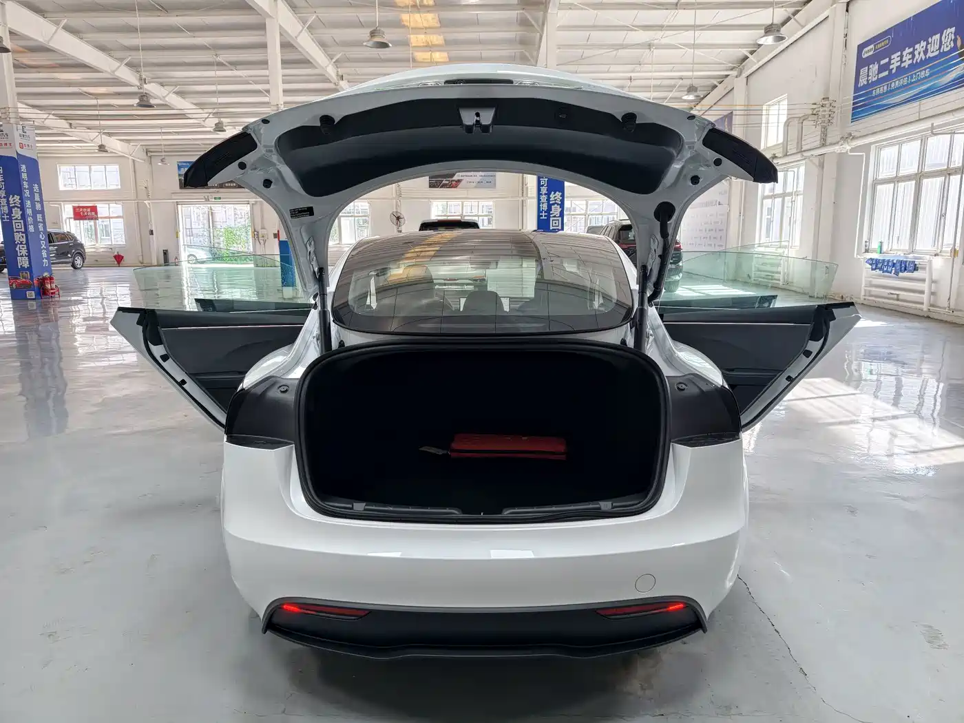 Tesla Model 3 2026 2025 Model Rear-Wheel Drive Edition