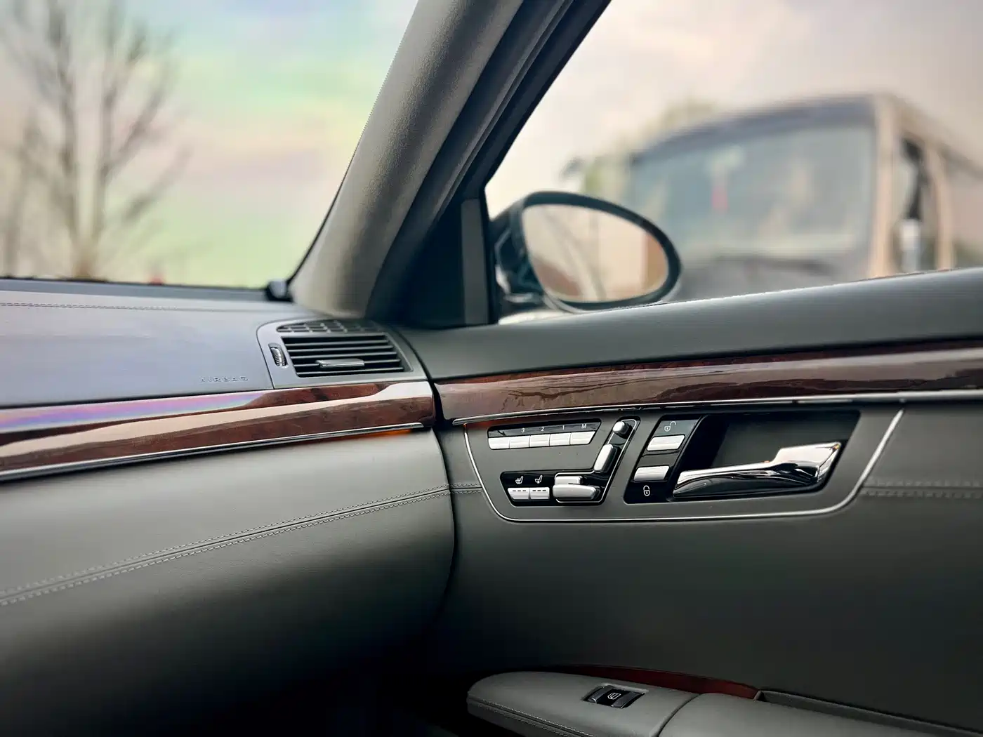 Mercedes-Benz S-Class 2008 Model S 600 L фото 24
