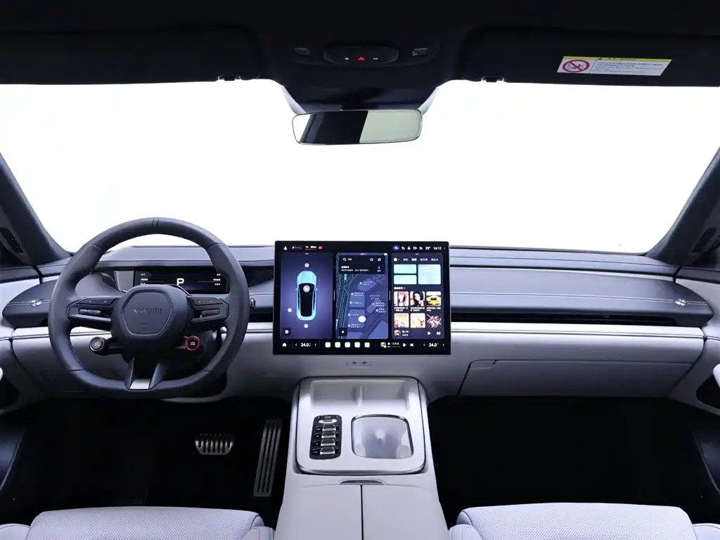 Xiaomi Auto Xiaomi SU7 2024 AWD Extended Range Advanced Smart Driving Max Edition фото 13