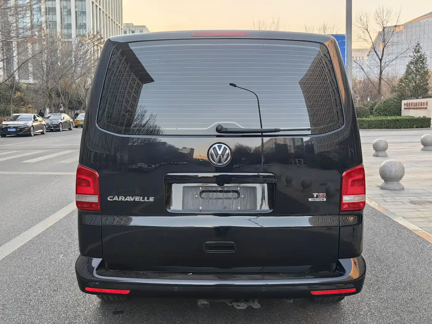 Volkswagen Caravelle 2015 2.0TSI 4WD Comfort фото 5