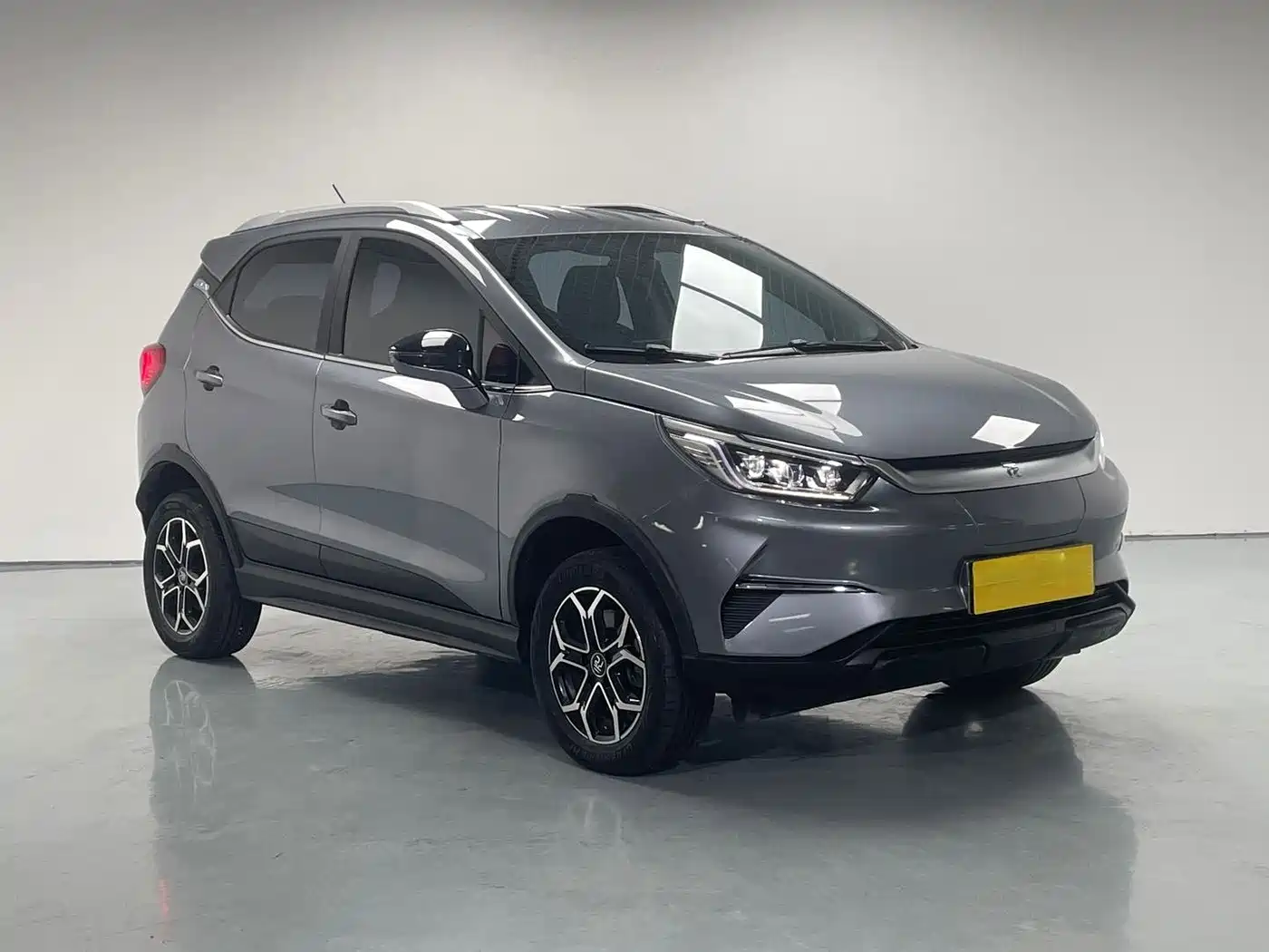 BYD Yuan Pro 2023 2021 401KM Luxury Model