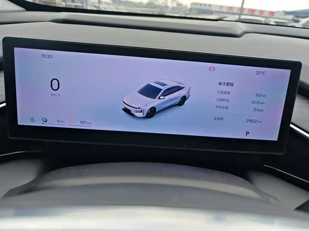 Geely Galaxy Galaxy L6 2025 EM-i 140km Explorer+ Edition фото 12