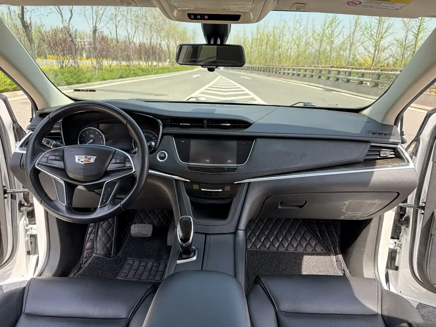 Cadillac XT5 2018 28T 4WD Luxury фото 5