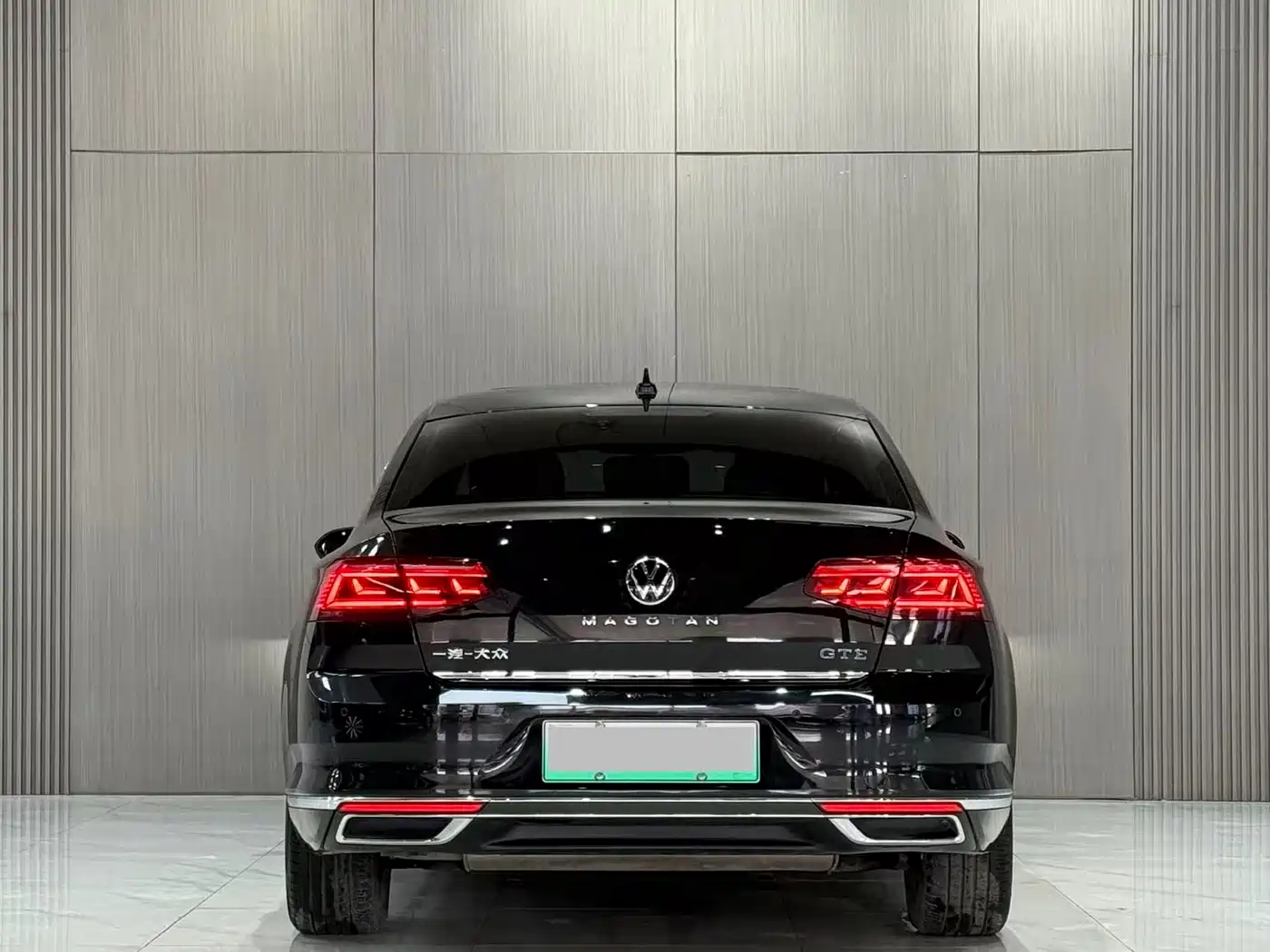 VOLKSWAGEN MAGOTAN GTE PLUG IN HYBRID