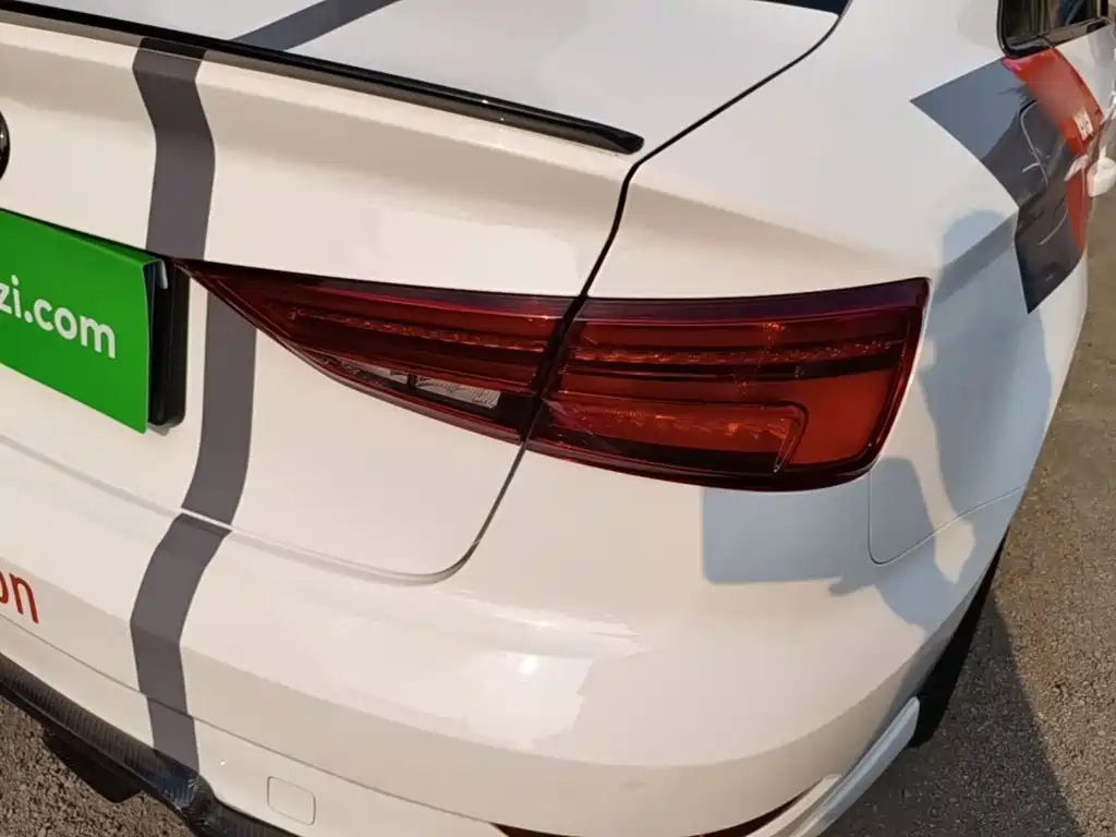 Audi S3 2018 2017 Facelift S3 2.0T Limousine