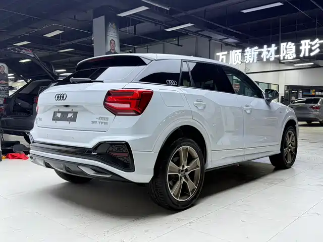 Audi Q2L 2022 35 TFSI Fashion Dynamic — фото 4
