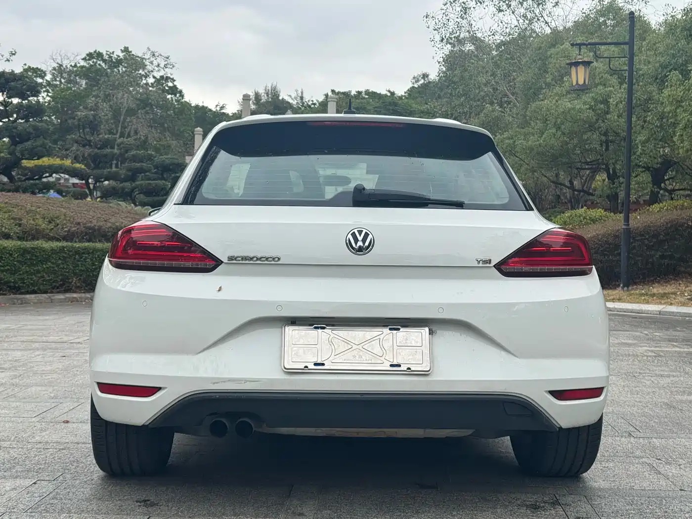 Volkswagen Scirocco 2015 1.4TSI Trend Edition фото 10