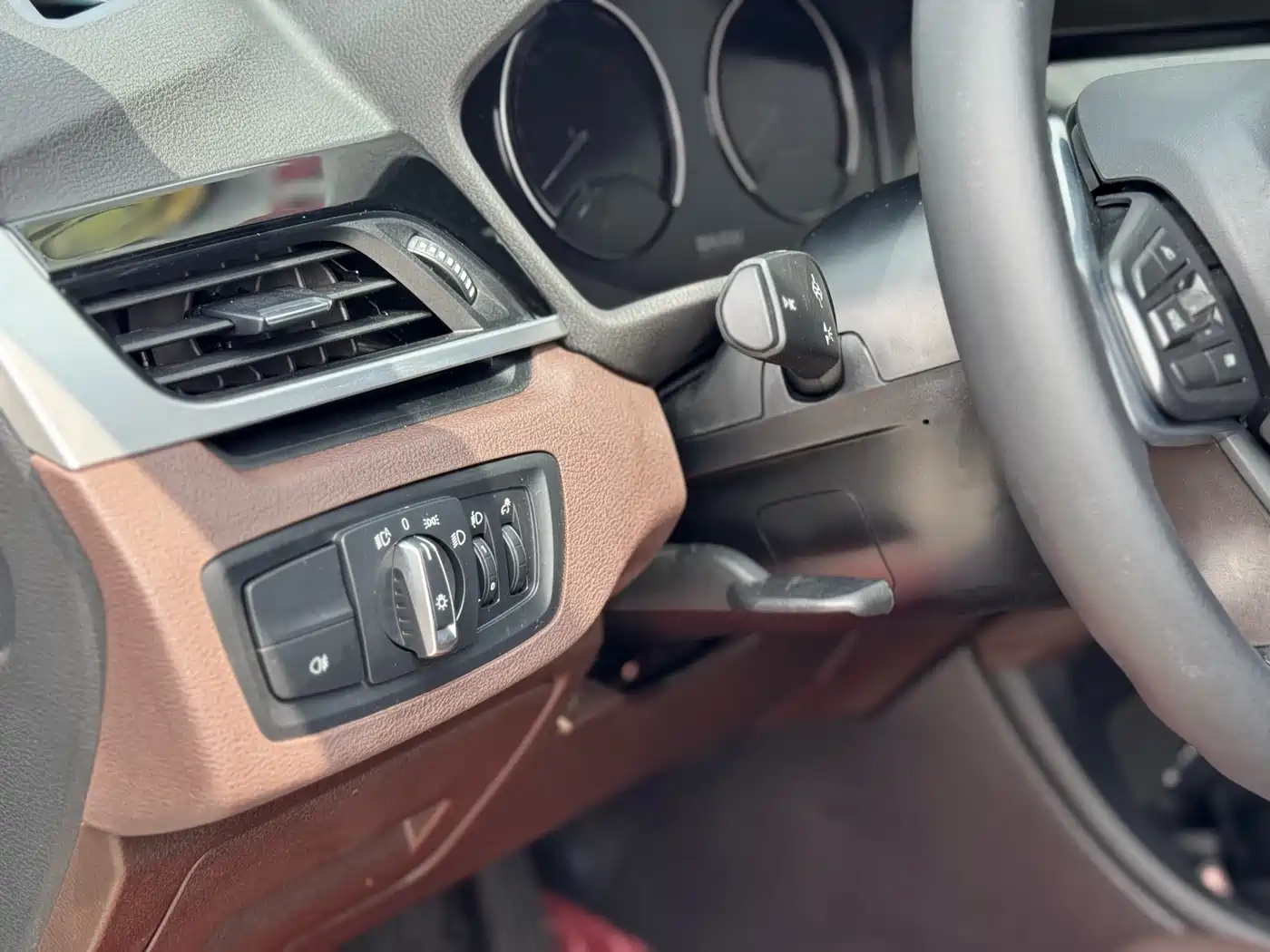 BMW X1 2020 sDrive25Li Leading Model фото 15