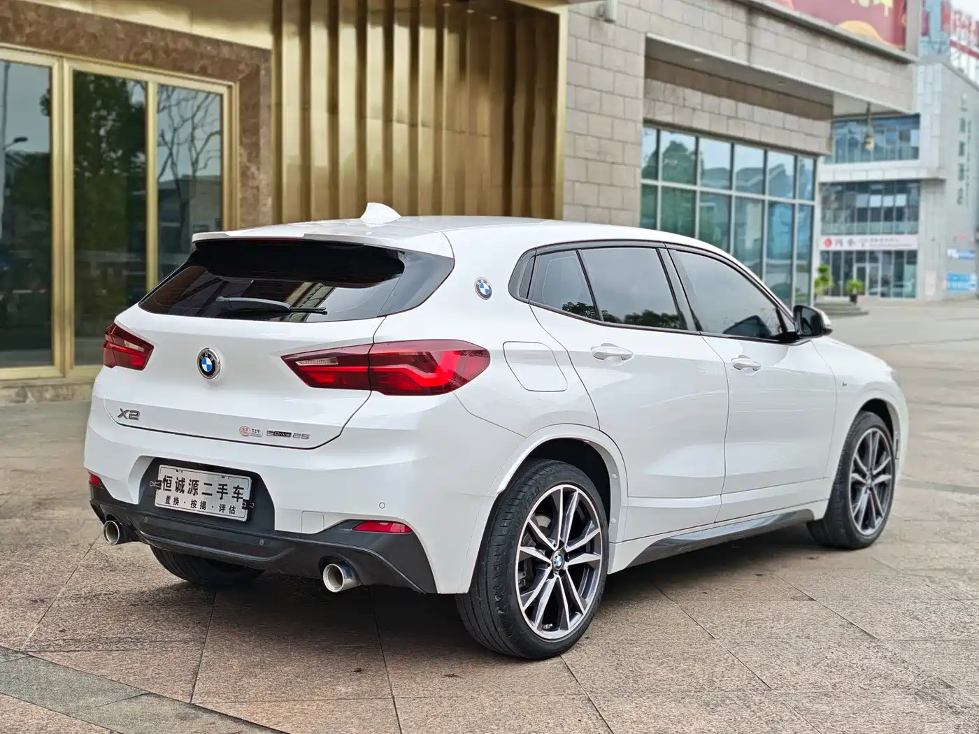 BMW X2 2020 sDrive25i Exclusive M Sport Package фото 8