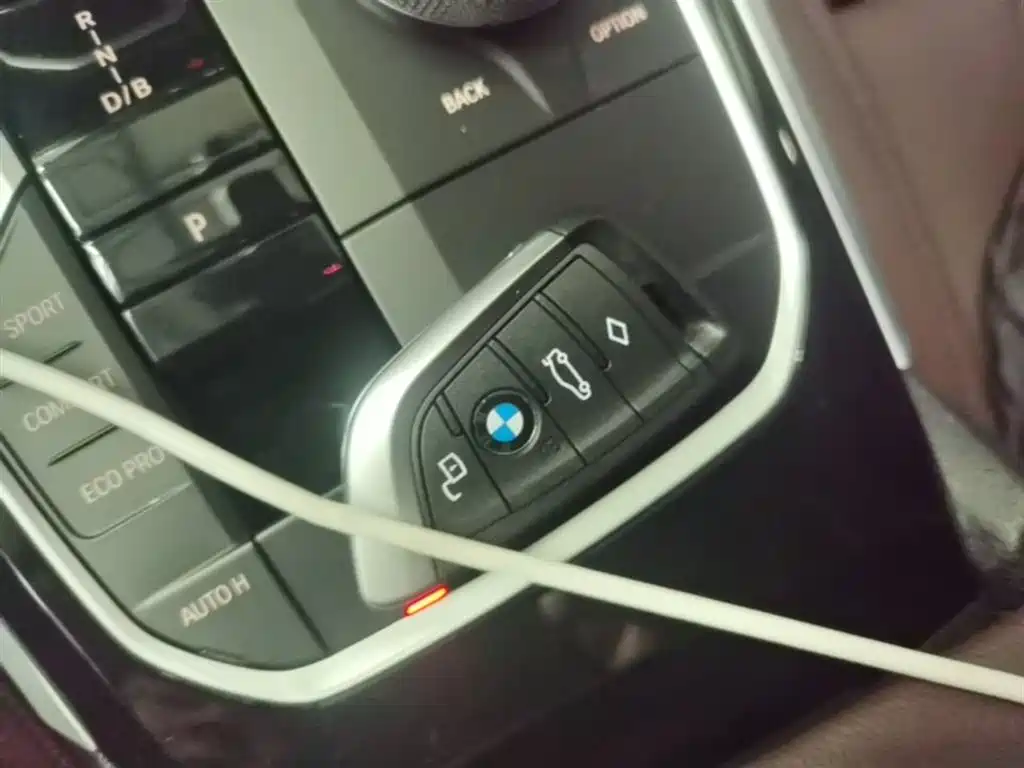 BMW i3 2024 eDrive 35 L фото 9
